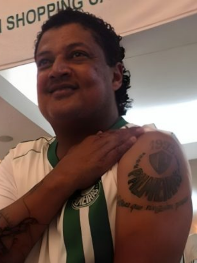 Ex-companheiros de Palmeiras prestam homenagens a Tonhão